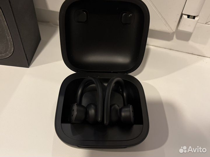 Черные наушники Powerbeats Pro Wireless