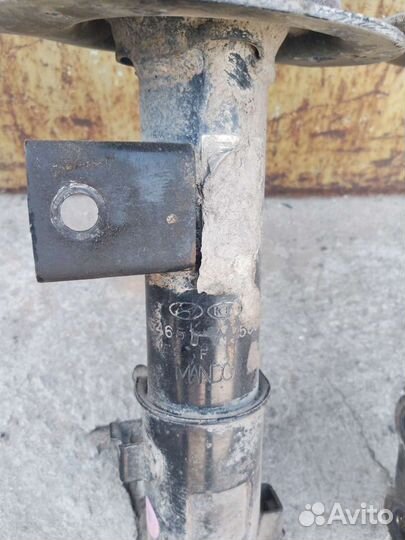 Киа Сид 2Амортизаторы