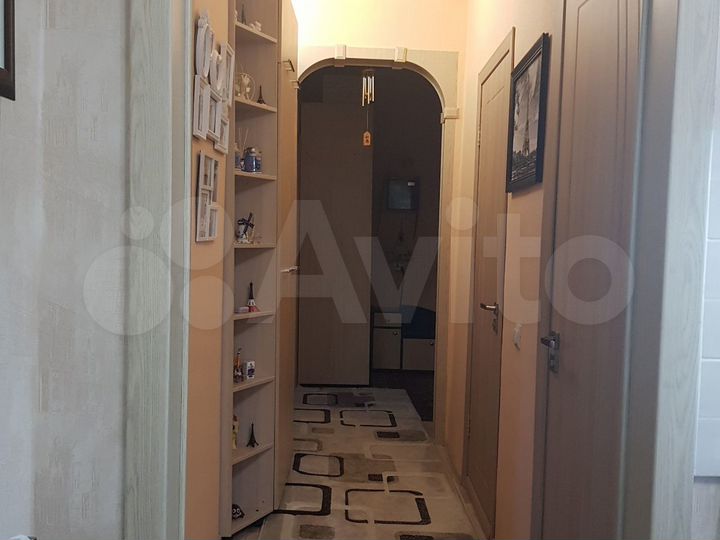 2-к. квартира, 63 м², 1/2 эт.