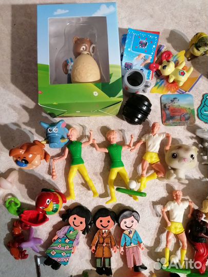 Игрушки из киндер пакетом