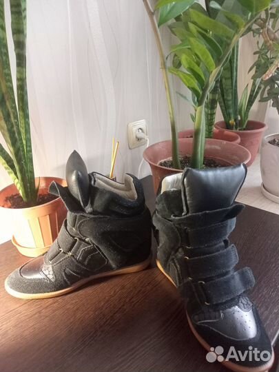 Кроссовки сникерсы 38 р-р
