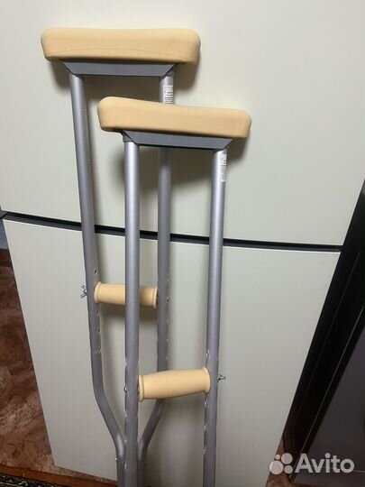 Костыли подмышечные