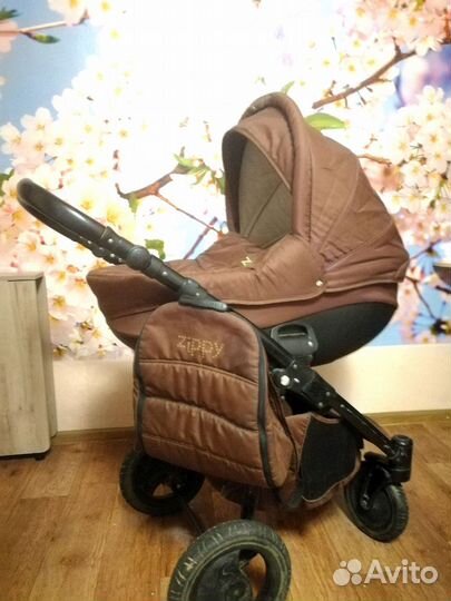 Продам коляску зипи сорт 2в1