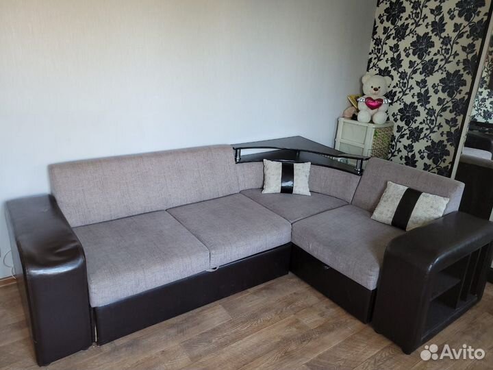 Угловой диван бу