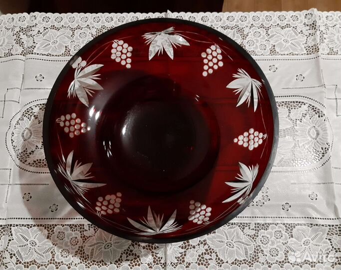 Ваза для фруктов на ножке времён СССР