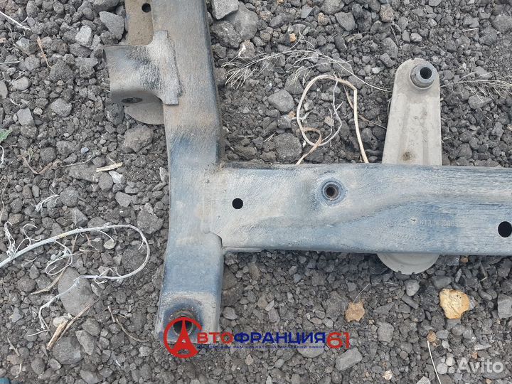 Балка подмоторная, 6001549649 renault logan, 30374