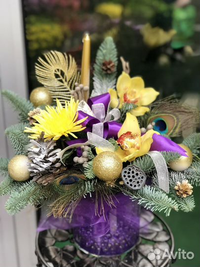 Елки, венки, композиции из нобилиса