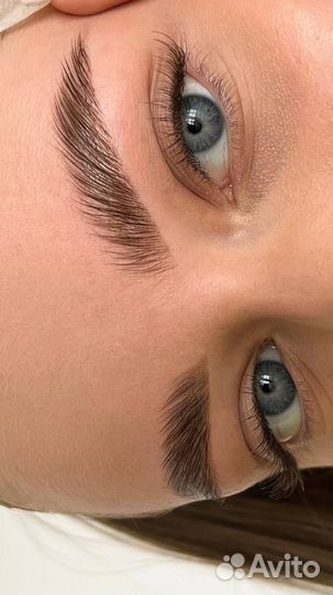 Комплекс ламинирования бровей и ресниц лёжа