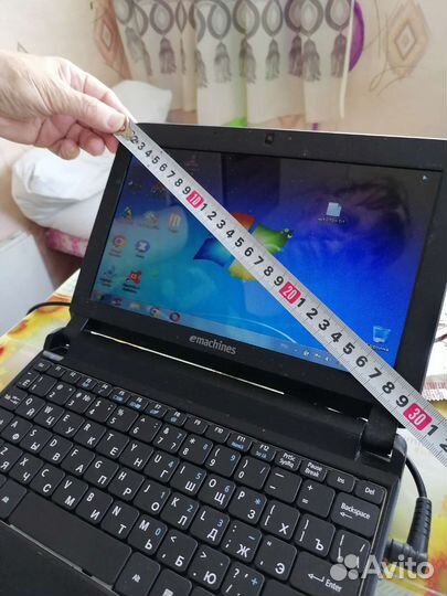 Нетбук Acer EMachines eM350