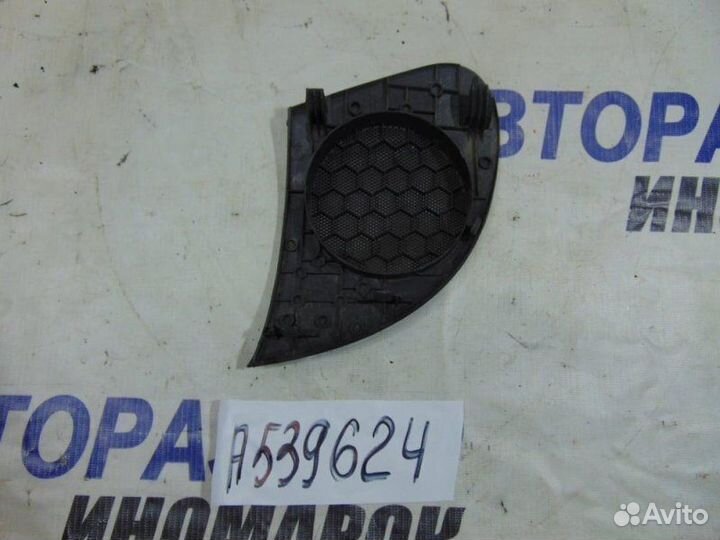 Крышка динамика правая Toyota Vitz 1 P10 1999-2005