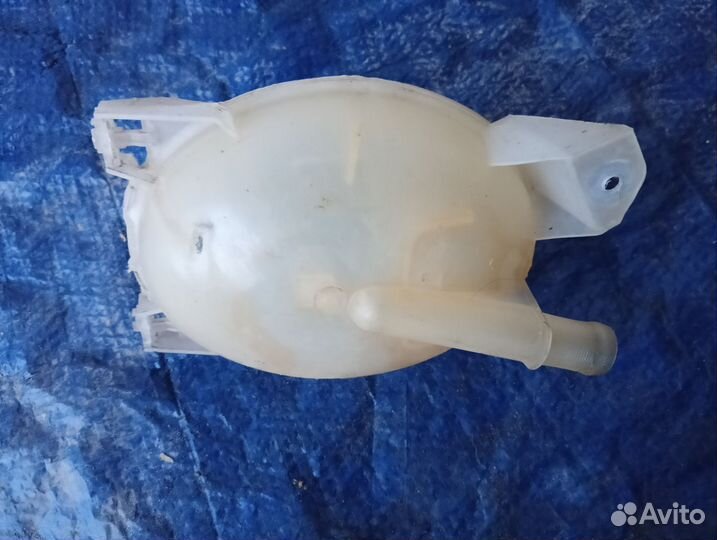 Расширительный бачек рено сандеро степ 2 рест