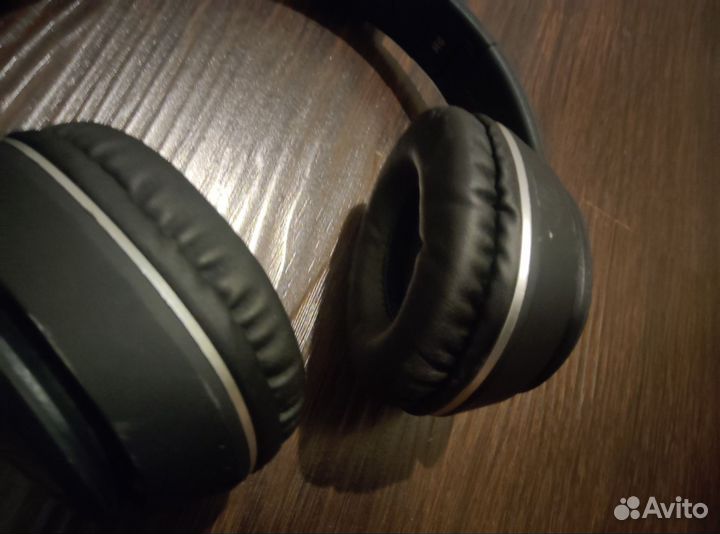 Беспроводные наушники с ушками