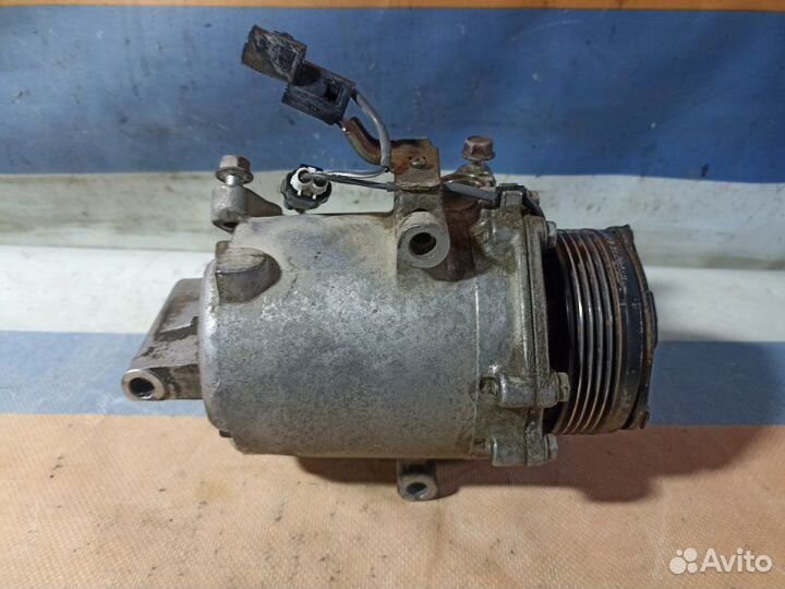 Компрессор кондиционера Mitsubishi Lancer X