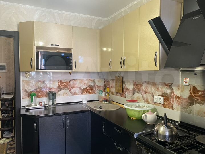 4-к. квартира, 75 м², 2/9 эт.