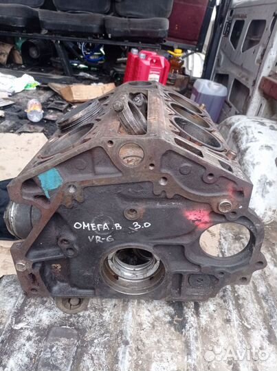 Блок двигателя Опель омега б. 3.0