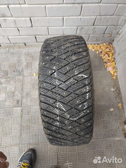 Goodyear Ultragrip Ice Arctic 225/45 R18 30