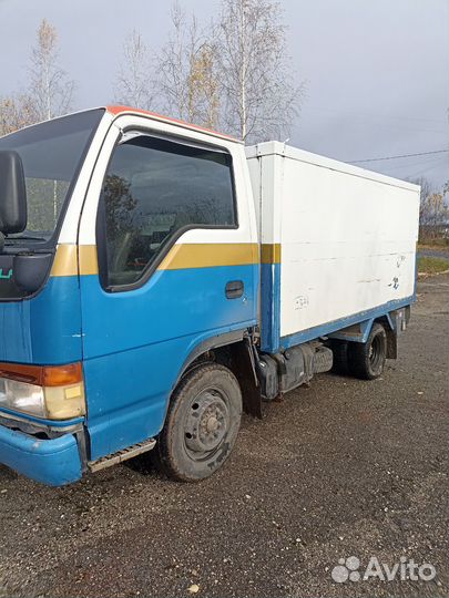Isuzu Elf (N-series), 2000