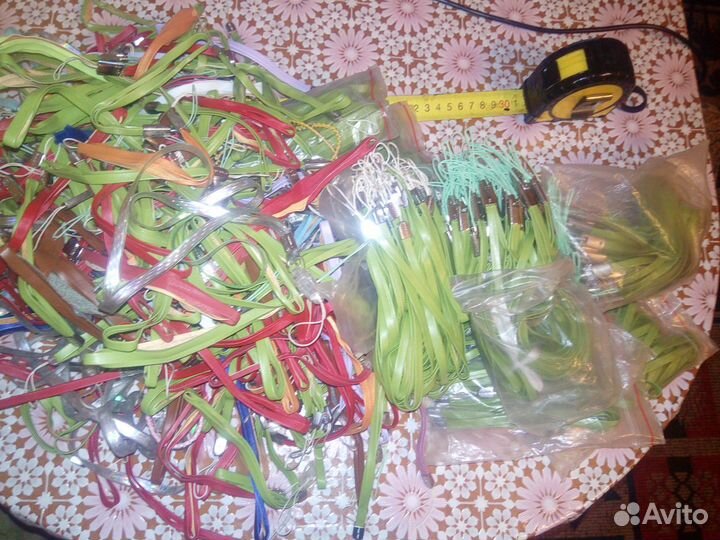 Шнурки для сот. телефонов