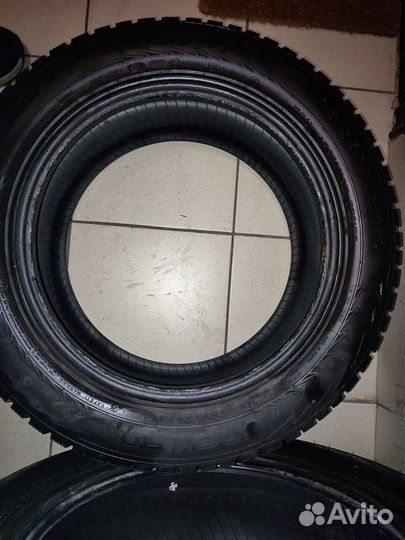 Nokian Tyres Hakkapeliitta 7 215/55 R16 97T