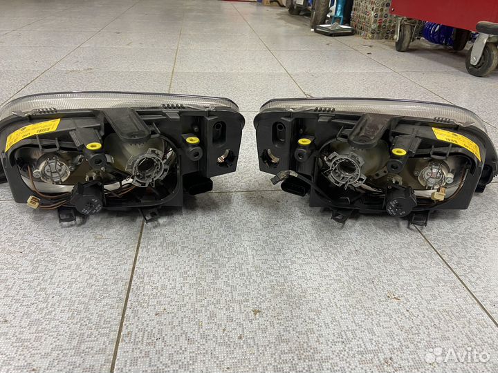 Фары быксенон форд фокус 2 дорест