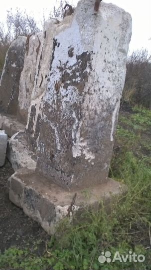 Столбы железобетонные