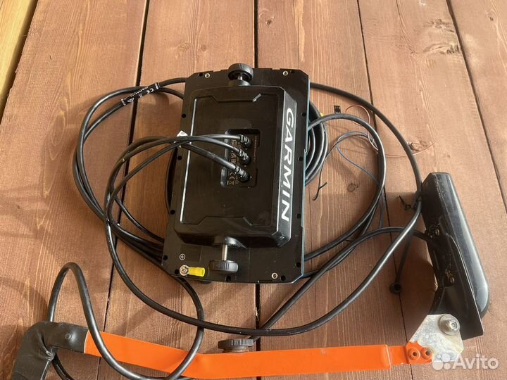 Garmin striker vivid 7 sv + transducer