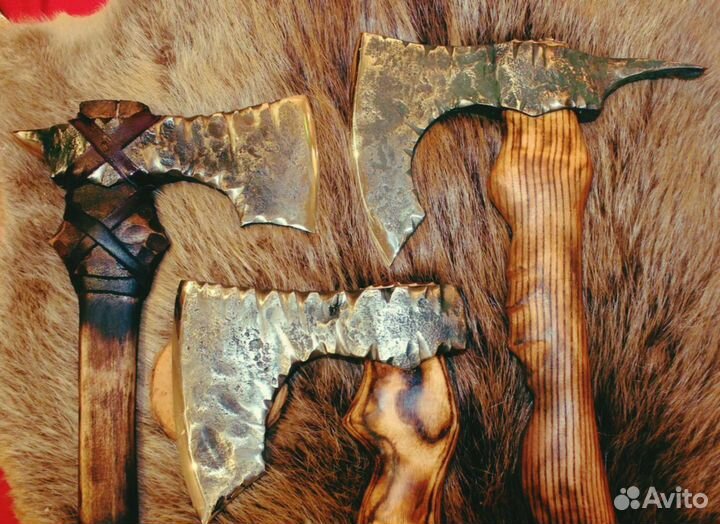 Кованый топор Гномий с теслом