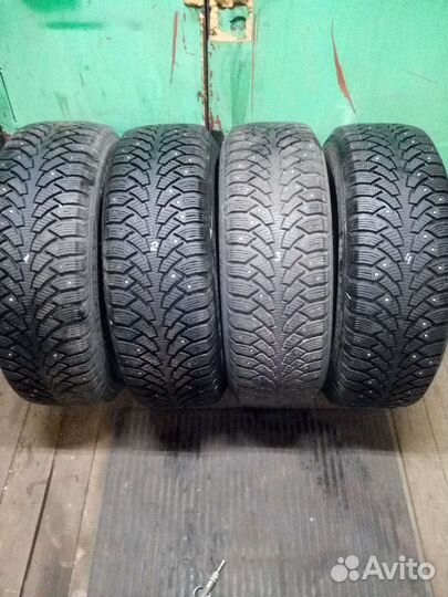 Nordman WR SUV 235/65 R17 108