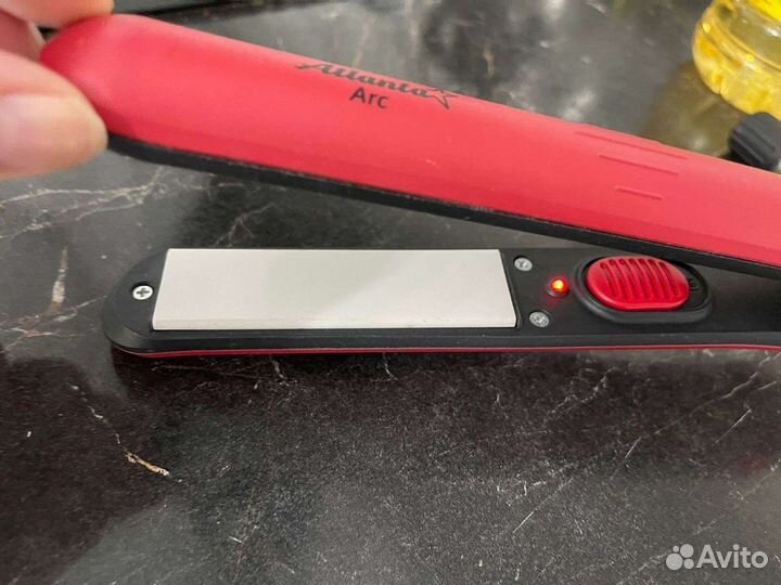 Выпрямитель для волос