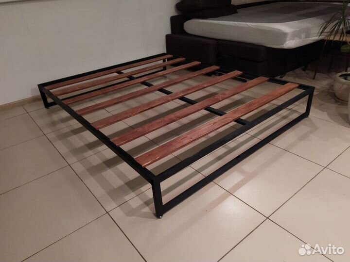 Двухспальная кровать лофт