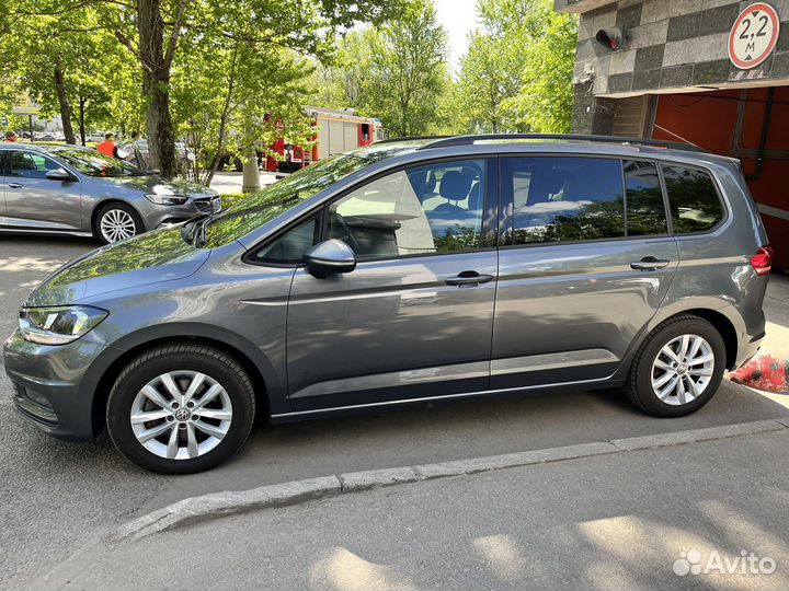 Volkswagen Touran 2.0 AMT, 2019, 74 140 км