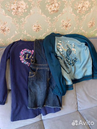 Одежда для девочки 8-10 лет