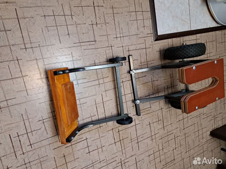 Тележка для перевозки лодочного мотора