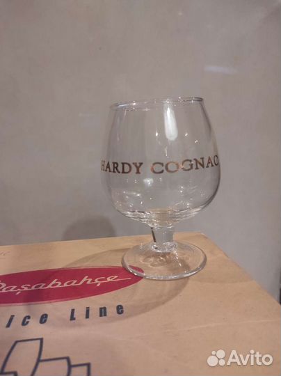 Коньячные бокалы