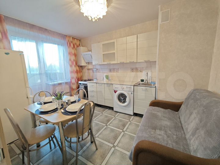 2-к. квартира, 40 м², 2/10 эт.