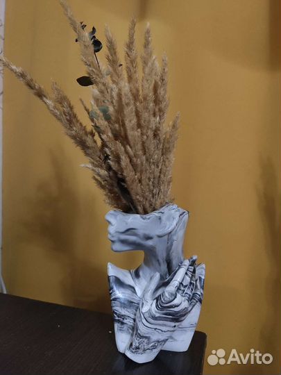 Кашпо, ваза