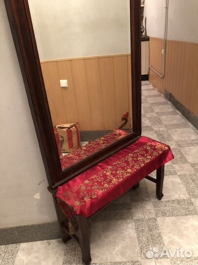 Антикварное зеркало