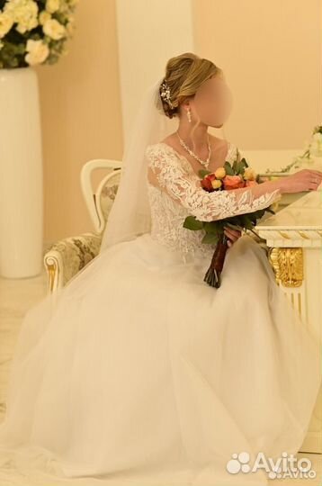 Свадебное платье