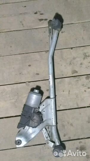 Трапеция дворников Renault Sandero