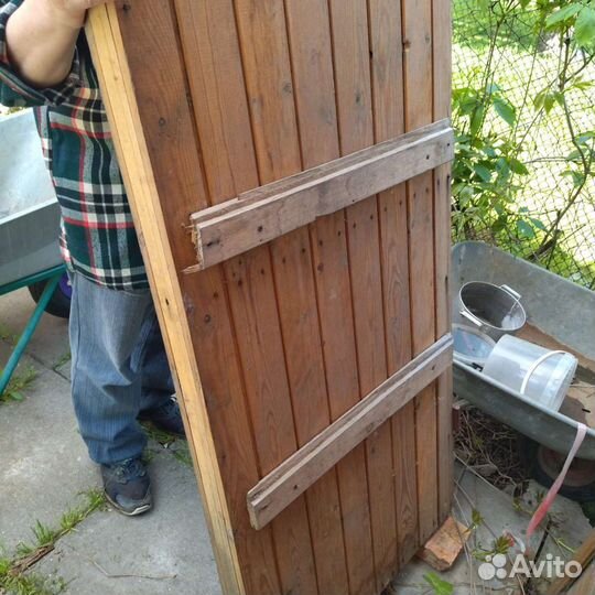 Дверь деревянная бу