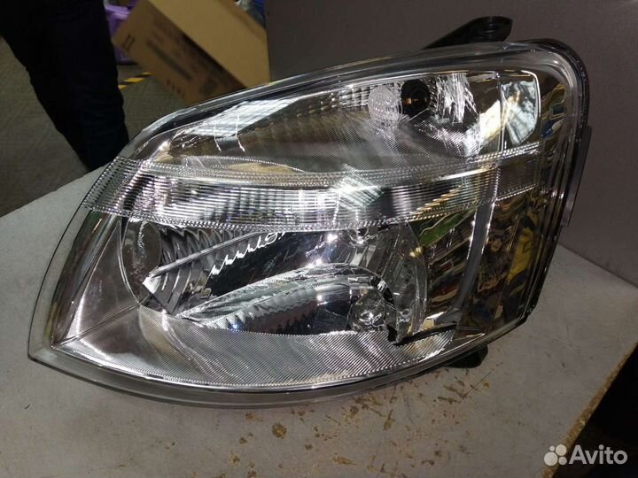 Фары citroen berlingo peugeot partner M59