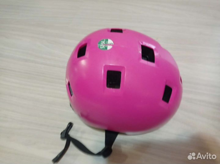 Роликовые коньки