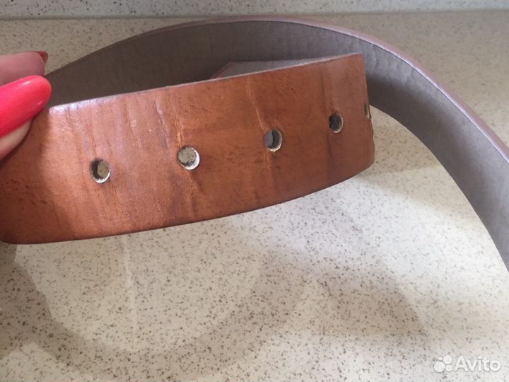 Ремень женский кожа на стройную девушку
