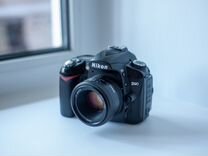 Зеркальный фотоаппарат Nikon D90 + 50mm 1.8D