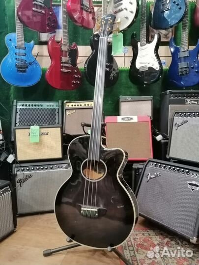 Акустическая бас гитара Yamaha APX-B12F