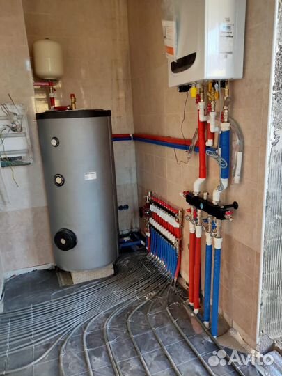 Водяной теплый пол радиат. Отопление разводка воды