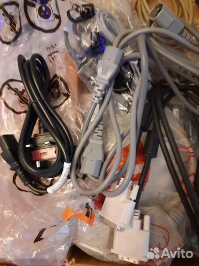 Соединительные провода для компьютерной техники