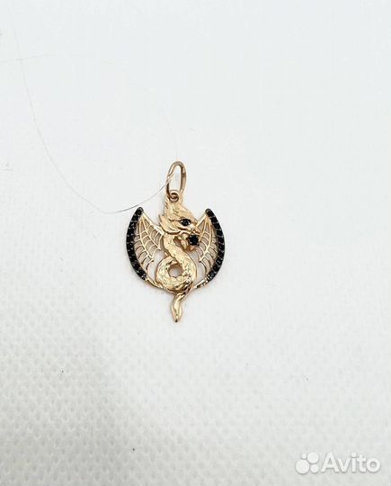 Золотая подвеска дракон