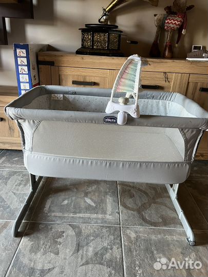 Приставная кроватка chicco Next2Me