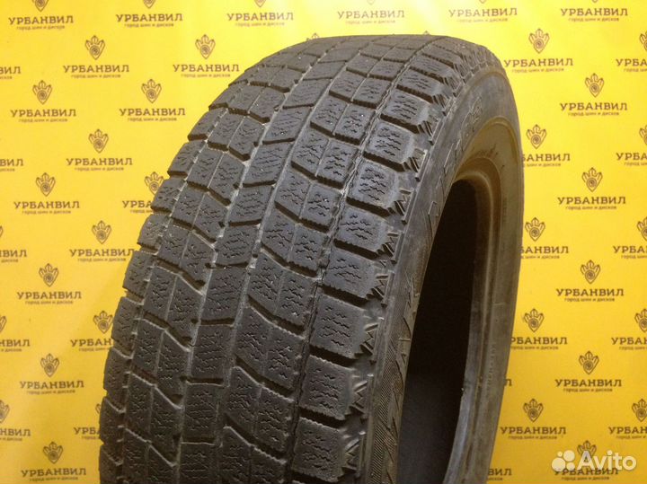Bridgestone Blizzak MZ-03 215/65 R16